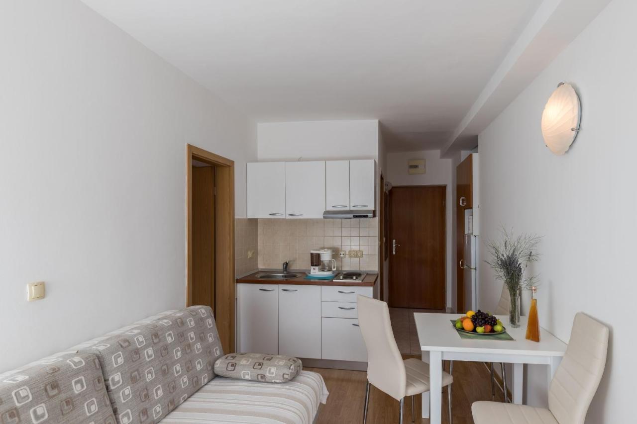 Apartments & Room Eva Слано Номер фото