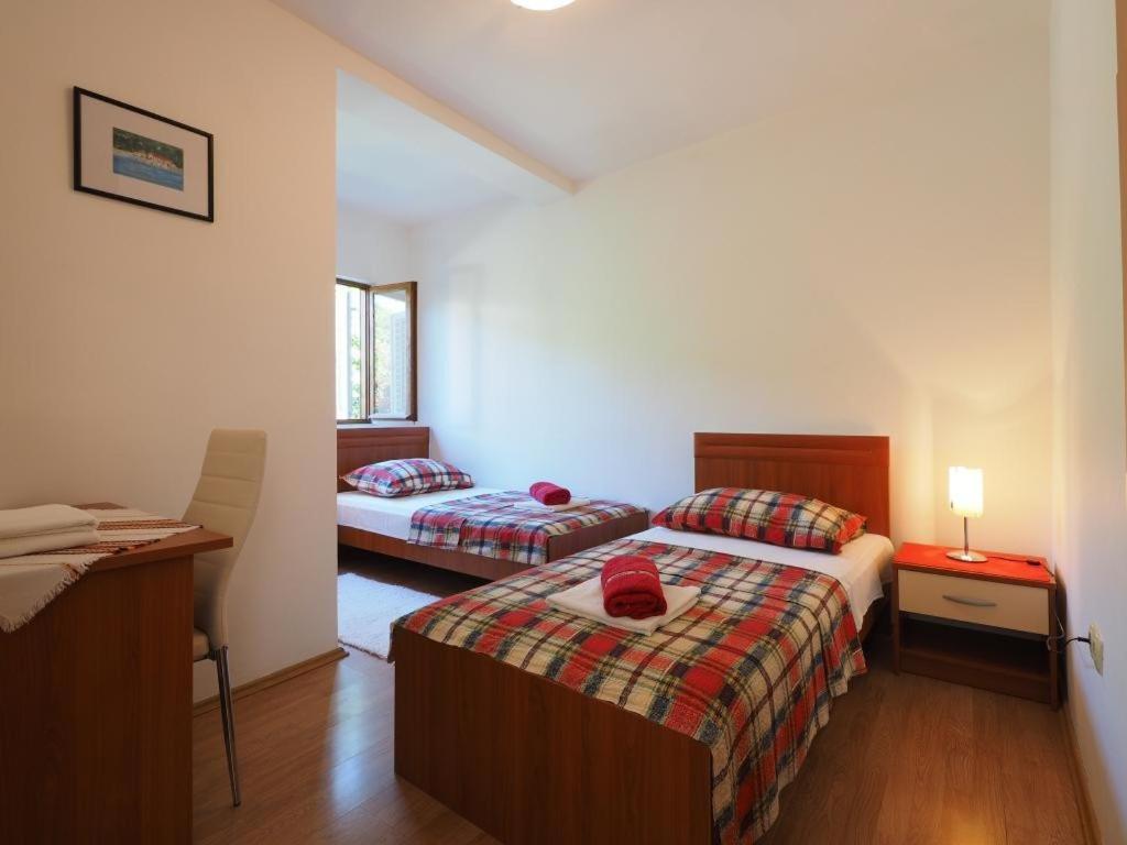 Apartments & Room Eva Слано Екстер'єр фото